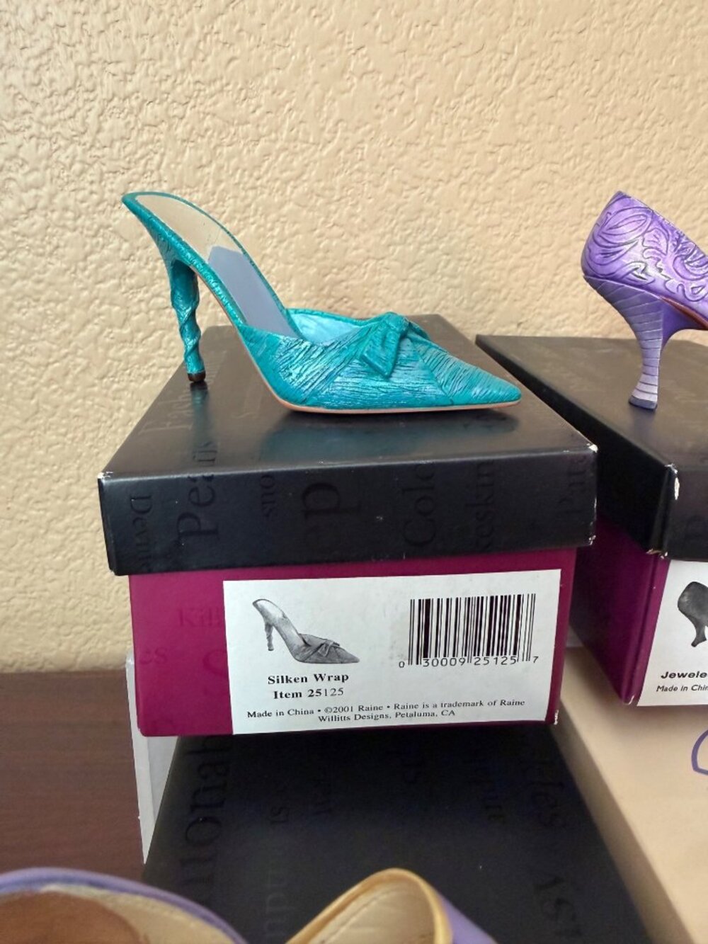 Just the Right Shoe Raine Miniature Shoe Figurines Lot of 4 Charmed Geometrika J - Picture 5 of 12